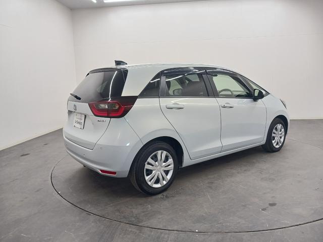 フィット e:HEVホーム ワンオーナー 純正ナビ カメラ ETC Dレコ(6枚目)