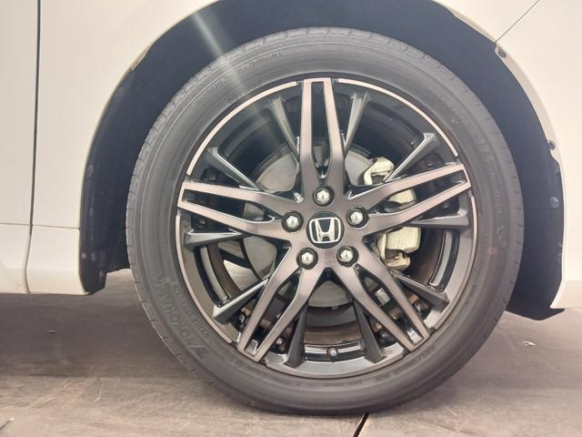 オデッセイハイブリッド ｅ：ＨＥＶアブソルート・ＥＸ　ワンオーナー　純正ナビ　カメラ　ＥＴＣ　Ｄレコ（12枚目）