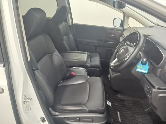 オデッセイハイブリッド ｅ：ＨＥＶアブソルート・ＥＸ　ワンオーナー　純正ナビ　カメラ　ＥＴＣ　Ｄレコ（18枚目）