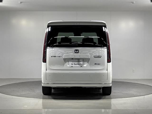 ステップワゴン ｅ：ＨＥＶスパーダプレミアムライン　ワンオーナー　純正ナビ　カメラ　ＥＴＣ（5枚目）