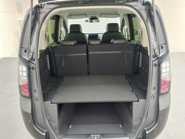 フリード クロスター　ワンオーナー　純正ナビ　カメラ　ＥＴＣ　Ｄレコ（13枚目）