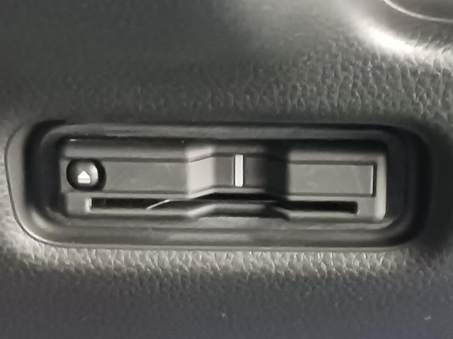 フリード クロスター　ワンオーナー　純正ナビ　カメラ　ＥＴＣ　Ｄレコ（19枚目）