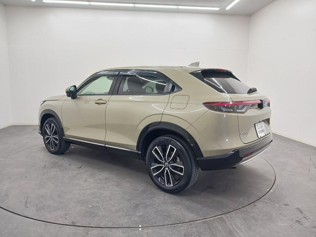 ヴェゼル ｅ：ＨＥＶＺ　純正ナビ　マルチカメラ　Ｄレコ　ＥＴＣ（4枚目）