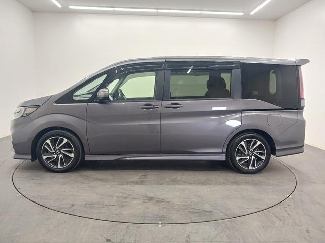 ステップワゴンスパーダ スパーダ・クールスピリットホンダセンシング　純正ナビ　マルチカメラ　ドラレコ　ＥＴＣ（3枚目）