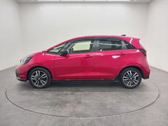 ��Ź�������ξ�ϼ��ҤǤβ����֤ȥǥ⥫���ʼ��Ѽ֡ˤ��鹽�����졢�¿����Ƥ��������������ޤ��� 4