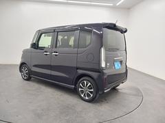 ��Ź�������ξ�ϼ��ҤǤβ����֤ȥǥ⥫���ʼ��Ѽ֡ˤ��鹽�����졢�¿����Ƥ��������������ޤ��� 4