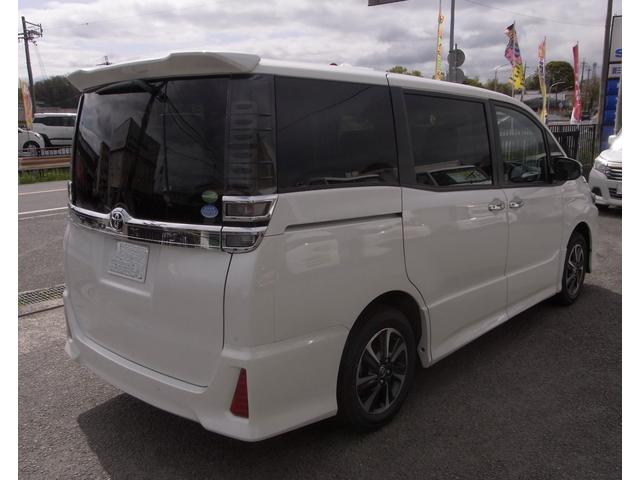 ZS 煌II 登録済み未使用車(8枚目)