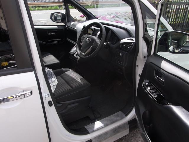 ZS 煌II 登録済み未使用車(13枚目)