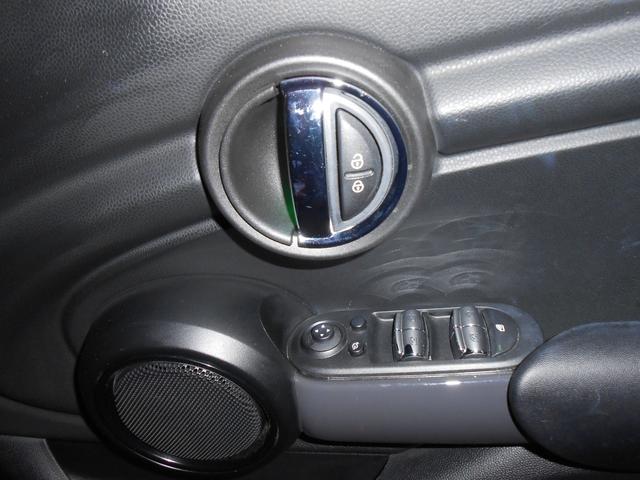 MINI クーパー サザーク(30枚目)