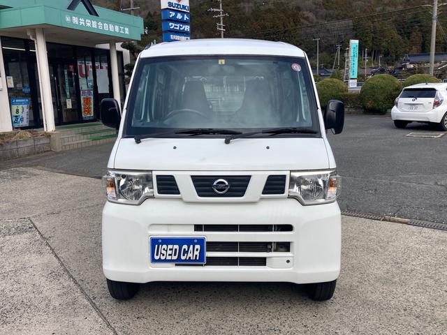 日産 ＮＶ１００クリッパーバン