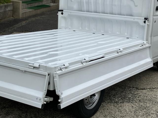 キャリイトラック ＫＣエアコン・パワステ　５速ミッション　ＭＴ車　運転席エアバック　４ＷＤ（13枚目）
