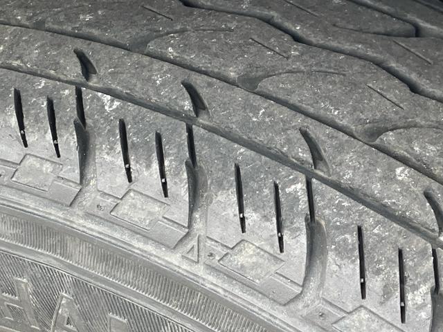 キャリイトラック ＫＣエアコン・パワステ　５速ミッション　ＭＴ車　運転席エアバック　４ＷＤ（17枚目）