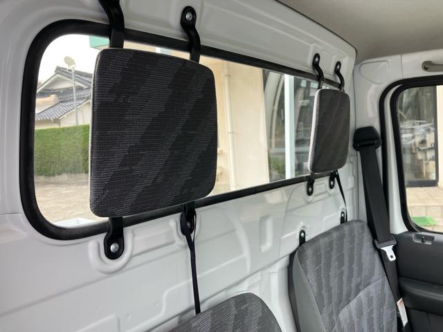 キャリイトラック ＫＣエアコン・パワステ　５速ミッション　ＭＴ車　運転席エアバック　４ＷＤ（33枚目）