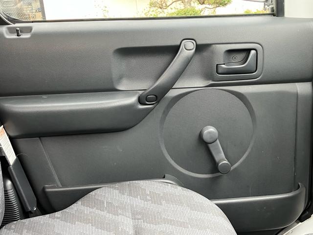 キャリイトラック ＫＣエアコン・パワステ　５速ミッション　ＭＴ車　運転席エアバック　４ＷＤ（40枚目）