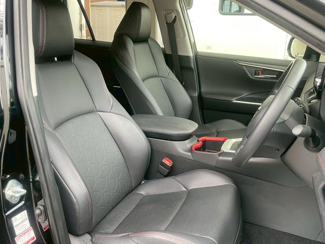 ＲＡＶ４ アドベンチャー　オフロードパッケージＩＩ　１０．５型ナビ　全周囲カメラ　ＴＶ視聴可　ドラレコ　ＥＴＣ　パワーシート＆シートメモリー　シートヒーター　ベンチレーション　レーダークルーズ　電動パーキングブレーキ　ブレーキホールド（29枚目）