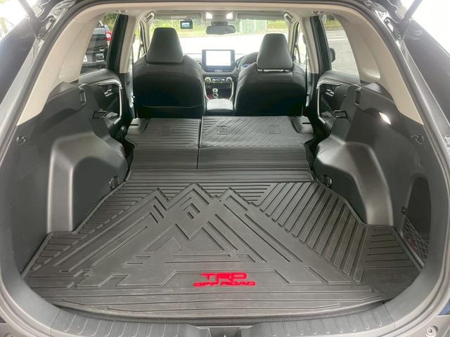 ＲＡＶ４ アドベンチャー　オフロードパッケージＩＩ　１０．５型ナビ　全周囲カメラ　ＴＶ視聴可　ドラレコ　ＥＴＣ　パワーシート＆シートメモリー　シートヒーター　ベンチレーション　レーダークルーズ　電動パーキングブレーキ　ブレーキホールド（39枚目）