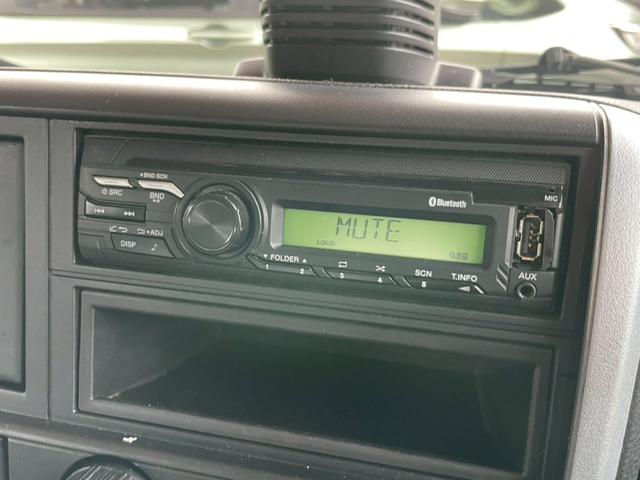 キャンター Ｗキャブ全低床　昇降荷重Ｖ６００　垂直式パワーゲート　バックカメラ　ドラレコ　ＥＴＣ　ワンオーナー　三方開　後輪ダブル　フロントフォグランプ　Ｂｌｕｅｔｏｏｔｈ　アクセサリーソケット　シートカバー　サイドバイザー（16枚目）