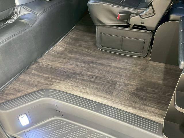 ハイエースワゴン ＧＬ　ＦＬＥＸベットキット　カロッツェリアナビ　サブモニター　後席モニター　Ｆスポイラー　パワースライドドア　オーバーフェンダー　ＹＯＫＯＨＡＭＡタイヤ　ＴＶ視聴可　バックカメラ　ドラレコ　ＥＴＣ（33枚目）
