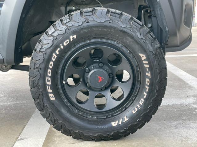 ジムニーシエラ ＪＣ　ＢＦグッドリッチ　ＡＳＴＲＯホイール　３インチリフトアップ　ＡＢＬＭフロントグリル　ＴＶ視聴可　ＴＶチューナー　シートカバー　前後ドラレコ　ＥＴＣ　バックカメラ　シートヒーター　フロントカメラ（42枚目）