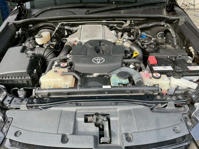 ハイラックス Z GRスポーツ GIギア ロールバー シャッター式ハードトノカバー HDMI パノラミックビュー TOYOTAエンブレム プライバシーガラス パワーシート Appleカープレイ 純正ナビ ドラレコ ETC(6枚目)