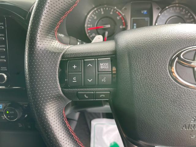 ハイラックス Z GRスポーツ GIギア ロールバー シャッター式ハードトノカバー HDMI パノラミックビュー TOYOTAエンブレム プライバシーガラス パワーシート Appleカープレイ 純正ナビ ドラレコ ETC(13枚目)