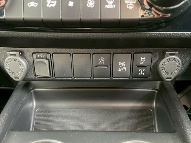 ハイラックス Z GRスポーツ GIギア ロールバー シャッター式ハードトノカバー HDMI パノラミックビュー TOYOTAエンブレム プライバシーガラス パワーシート Appleカープレイ 純正ナビ ドラレコ ETC(22枚目)