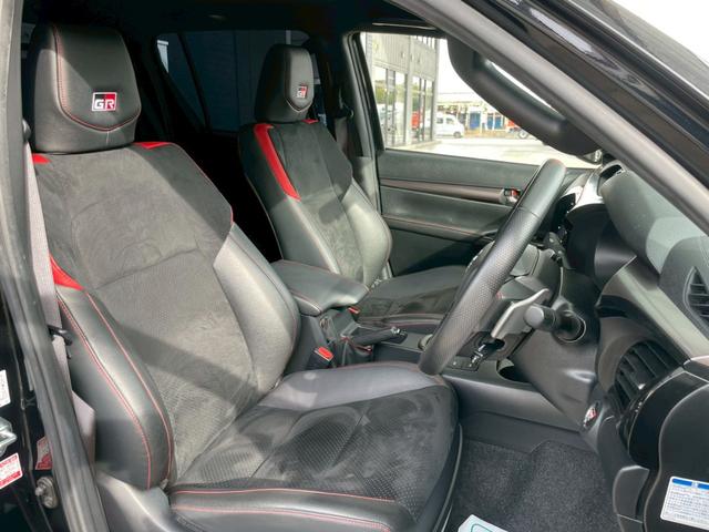 ハイラックス Z GRスポーツ GIギア ロールバー シャッター式ハードトノカバー HDMI パノラミックビュー TOYOTAエンブレム プライバシーガラス パワーシート Appleカープレイ 純正ナビ ドラレコ ETC(30枚目)