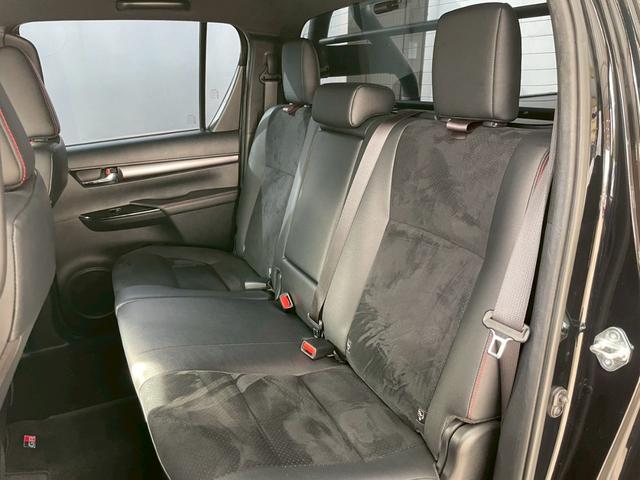 ハイラックス Z GRスポーツ GIギア ロールバー シャッター式ハードトノカバー HDMI パノラミックビュー TOYOTAエンブレム プライバシーガラス パワーシート Appleカープレイ 純正ナビ ドラレコ ETC(34枚目)