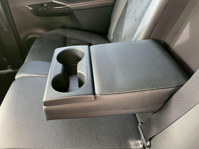 ハイラックス Z GRスポーツ GIギア ロールバー シャッター式ハードトノカバー HDMI パノラミックビュー TOYOTAエンブレム プライバシーガラス パワーシート Appleカープレイ 純正ナビ ドラレコ ETC(35枚目)