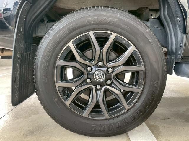 ハイラックス Z GRスポーツ GIギア ロールバー シャッター式ハードトノカバー HDMI パノラミックビュー TOYOTAエンブレム プライバシーガラス パワーシート Appleカープレイ 純正ナビ ドラレコ ETC(42枚目)