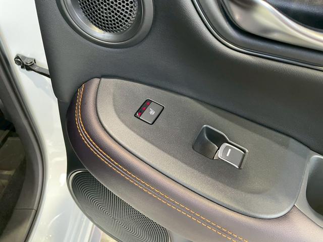 ZR-V e:HEV Z 全周囲カメラ パワーシート&シートメモリー ハンズフリーパワーバックドア 純正ナビ TV視聴可 Appleカープレイ 電動パーキングブレーキ ブレーキホールド シートヒーター ETC ドラレコ(34枚目)