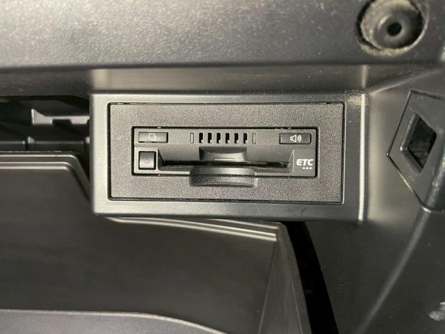 ランドクルーザープラド TX Lパッケージ 70thアニバーサリーリミテッド 後席モニター サンルーフ アルパインナビ シートヒーター&ベンチレーション パワーシート クルーズコントロール TV視聴可 HDMI プライバシーフィルム 茶革 ドラレコ ETC バックカメラ(10枚目)