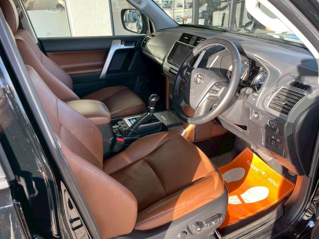 ランドクルーザープラド TX Lパッケージ 70thアニバーサリーリミテッド 後席モニター サンルーフ アルパインナビ シートヒーター&ベンチレーション パワーシート クルーズコントロール TV視聴可 HDMI プライバシーフィルム 茶革 ドラレコ ETC バックカメラ(32枚目)