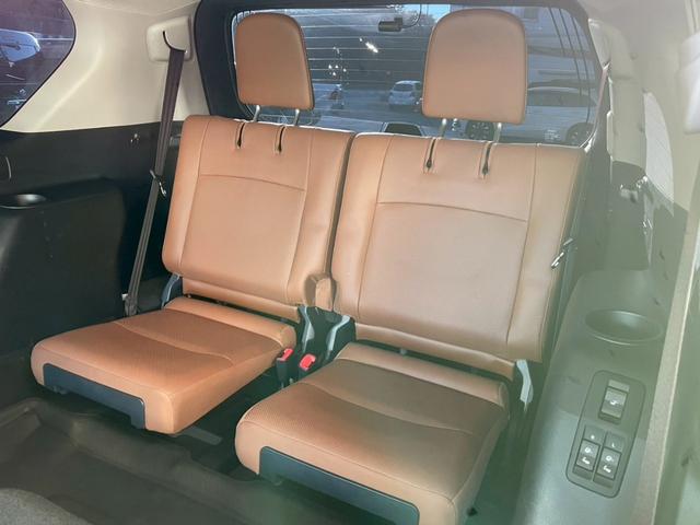 ランドクルーザープラド TX Lパッケージ 70thアニバーサリーリミテッド 後席モニター サンルーフ アルパインナビ シートヒーター&ベンチレーション パワーシート クルーズコントロール TV視聴可 HDMI プライバシーフィルム 茶革 ドラレコ ETC バックカメラ(40枚目)