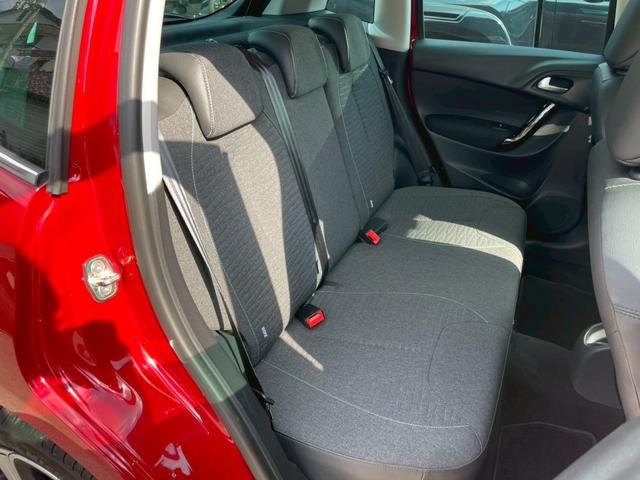 Ｃ３ フィール　ガラスルーフ　ドラレコ　ＥＴＣ　キーレス　オートライト　パドルシフト　ラゲージマット　フロントフォグランプ　Ｂｌｕｅｔｏｏｔｈ（24枚目）