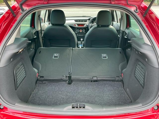 Ｃ３ フィール　ガラスルーフ　ドラレコ　ＥＴＣ　キーレス　オートライト　パドルシフト　ラゲージマット　フロントフォグランプ　Ｂｌｕｅｔｏｏｔｈ（28枚目）