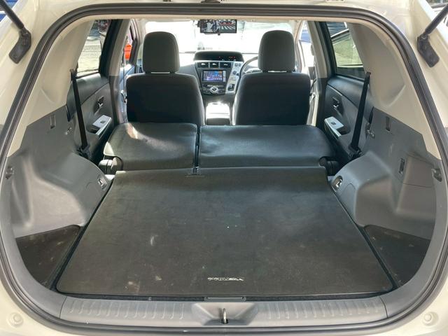 プリウスアルファ Ｓツーリングセレクション　後席モニター　ラゲージマット　純正７型ナビ　ＴＶ視聴可　Ｂｌｕｅｔｏｏｔｈ　バックカメラ　クルーズコントロール　オートライト　ＥＴＣ　フロントフォグランプ　アクセサリーソケット　サイドバイザー（36枚目）