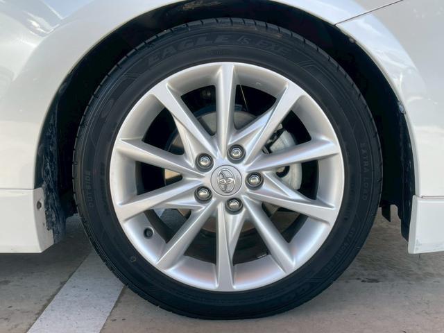 プリウスアルファ Ｓツーリングセレクション　後席モニター　ラゲージマット　純正７型ナビ　ＴＶ視聴可　Ｂｌｕｅｔｏｏｔｈ　バックカメラ　クルーズコントロール　オートライト　ＥＴＣ　フロントフォグランプ　アクセサリーソケット　サイドバイザー（41枚目）