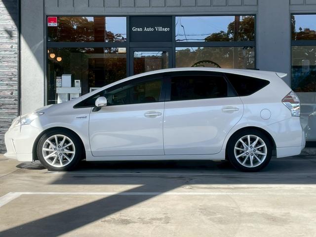 プリウスアルファ Ｓツーリングセレクション　後席モニター　ラゲージマット　純正７型ナビ　ＴＶ視聴可　Ｂｌｕｅｔｏｏｔｈ　バックカメラ　クルーズコントロール　オートライト　ＥＴＣ　フロントフォグランプ　アクセサリーソケット　サイドバイザー（45枚目）