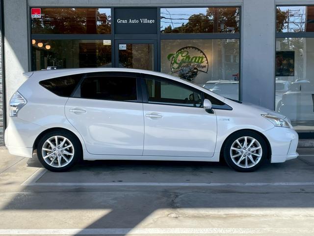 プリウスアルファ Ｓツーリングセレクション　後席モニター　ラゲージマット　純正７型ナビ　ＴＶ視聴可　Ｂｌｕｅｔｏｏｔｈ　バックカメラ　クルーズコントロール　オートライト　ＥＴＣ　フロントフォグランプ　アクセサリーソケット　サイドバイザー（49枚目）