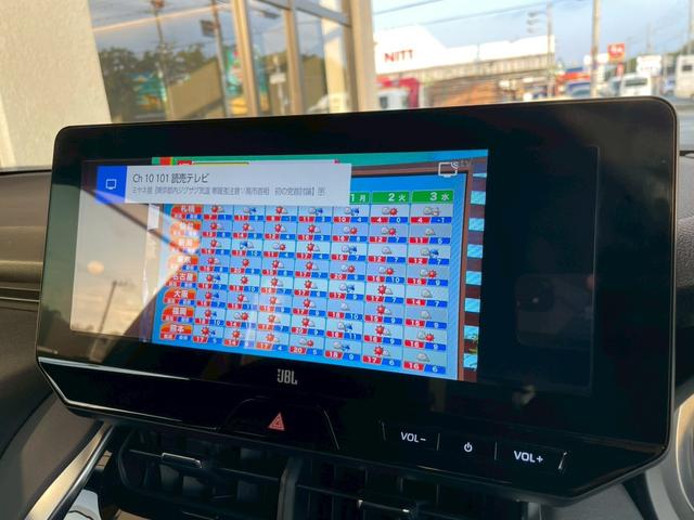 ハリアーハイブリッド Ｚ　モデリスタフルエアロ　パノラミックビュー　録画機能付きデジタルインナーミラー　純正１２型ナビ　ＴＶ視聴可　パワーシート　ハンズフリーパワーバックドア　アダプティブクルーズコントロール　ＥＴＣ（18枚目）