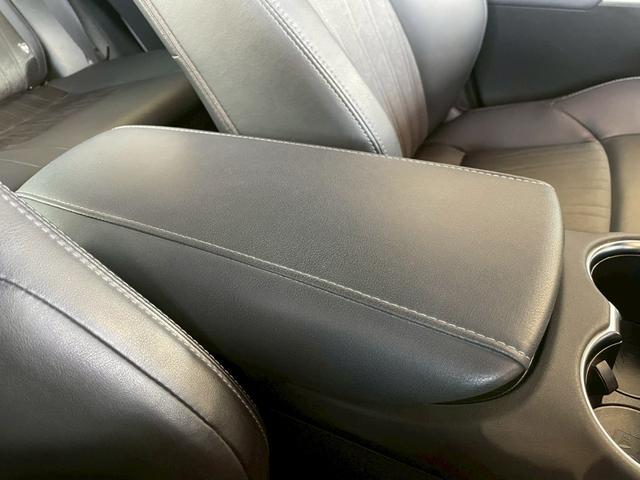 ハリアーハイブリッド Ｚ　モデリスタフルエアロ　パノラミックビュー　録画機能付きデジタルインナーミラー　純正１２型ナビ　ＴＶ視聴可　パワーシート　ハンズフリーパワーバックドア　アダプティブクルーズコントロール　ＥＴＣ（23枚目）