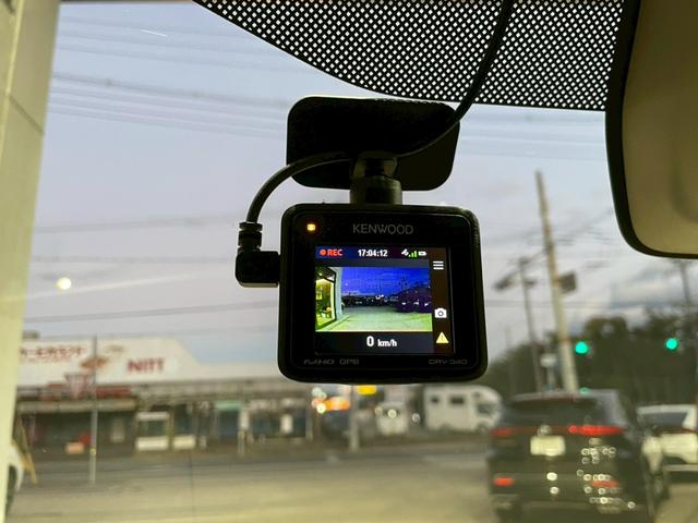 アルトラパン S 全周囲カメラ 社外7型ナビ TV視聴可 LaLa Palmホイール シートヒーター オートライト ラゲージマット ドラレコ ETC サイドバイザー アクセサリーソケット(8枚目)