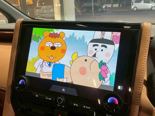 ヴェルファイアハイブリッド Z プレミア ムーンルーフ Dミラー 純正14型ディスプレイ TV視聴可 HDMI トヨタチームメイト パノラミックビュー シートヒーター&ベンチレーション パワースライドドア&バックドア ドラレコ ETC 茶革(18枚目)