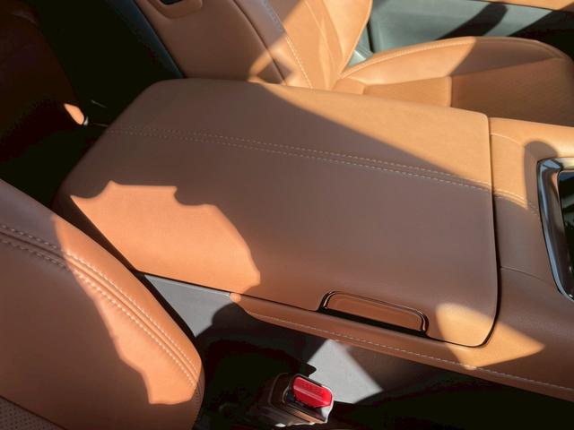 ヴェルファイアハイブリッド Z プレミア ムーンルーフ Dミラー 純正14型ディスプレイ TV視聴可 HDMI トヨタチームメイト パノラミックビュー シートヒーター&ベンチレーション パワースライドドア&バックドア ドラレコ ETC 茶革(23枚目)