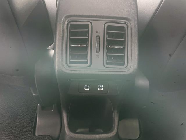 ヴェゼル ｅ：ＨＥＶ　ＲＳ　全周囲カメラ　プレミアムオーディオ　ＴＶキャンセラー　純正９型ナビ　専用ローダウンサスペンション　パワーバックドア　シートヒーター　ステアリングヒータ　電動パーキングブレーキ　ブレーキホールド　ＥＴＣ（29枚目）