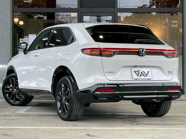 ヴェゼル ｅ：ＨＥＶ　ＲＳ　全周囲カメラ　プレミアムオーディオ　ＴＶキャンセラー　純正９型ナビ　専用ローダウンサスペンション　パワーバックドア　シートヒーター　ステアリングヒータ　電動パーキングブレーキ　ブレーキホールド　ＥＴＣ（47枚目）