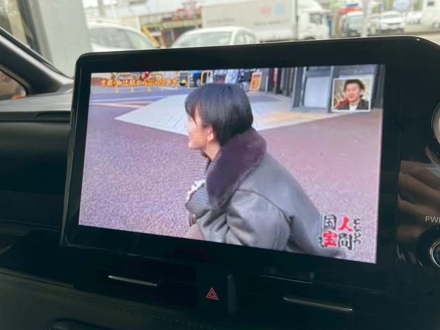 ヴォクシー Ｓ－Ｚ　ＧＲエアロ　純正１０．５型ナビ　ＴＶキャンセラー　ＨＤＭＩ　Ｂｌｕｅｔｏｏｔｈ　パワスラ　バックカメラ　レーダークルーズコントロール　シートヒーター　Ｗエアコン　サイドサンシェード　ドラレコ　ＥＴＣ（16枚目）