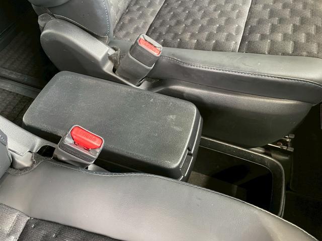 ヴォクシー Ｓ－Ｚ　ＧＲエアロ　純正１０．５型ナビ　ＴＶキャンセラー　ＨＤＭＩ　Ｂｌｕｅｔｏｏｔｈ　パワスラ　バックカメラ　レーダークルーズコントロール　シートヒーター　Ｗエアコン　サイドサンシェード　ドラレコ　ＥＴＣ（25枚目）