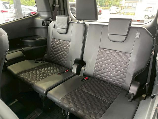 ヴォクシー Ｓ－Ｚ　ＧＲエアロ　純正１０．５型ナビ　ＴＶキャンセラー　ＨＤＭＩ　Ｂｌｕｅｔｏｏｔｈ　パワスラ　バックカメラ　レーダークルーズコントロール　シートヒーター　Ｗエアコン　サイドサンシェード　ドラレコ　ＥＴＣ（42枚目）